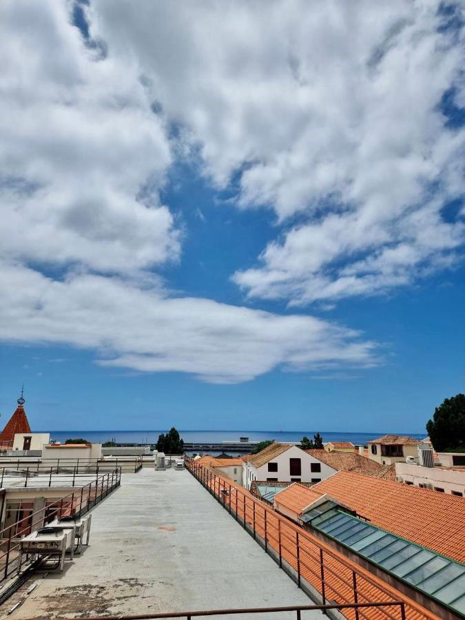 Carreira Apartments Harbour View Free Parking In Heart Funchal 外观 照片